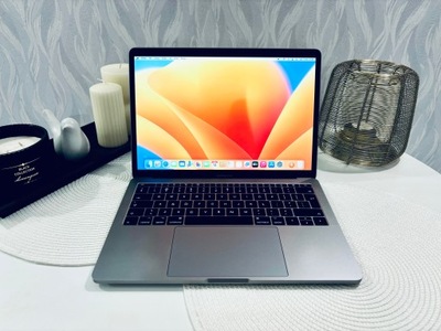MacBook Pro 13’ Retina i5 8/256GB 2019r
