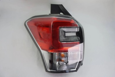 Лампа задняя левая subaru forester iv sj lift 84201-sg131 фото №1