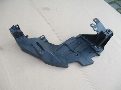 Кронштейн правый направляющая бампера megane iii 08- фото №1