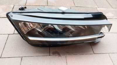 Skoda octavia 4 iv 2019-2024--prawa фара перед full led 5e4941016 фото №1