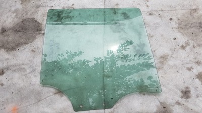 Mazda 2 скло правий задня hb 2005 фото №1