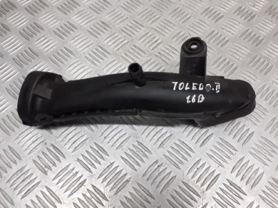 Шланг труба впускной воздуха seat toledo ii 1.6 фото №1