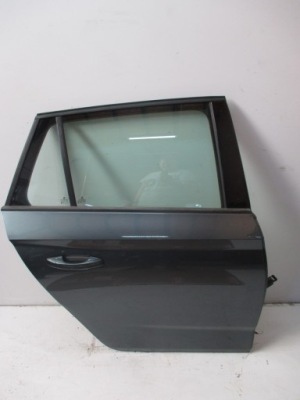 Дверь правое задние skoda kamiq фото №1