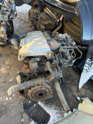 Двигун комплектний  opel x18xe1 фото №1