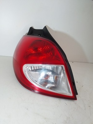 FARO PARTE TRASERA IZQUIERDA RENAULT CLIO 3 RESTYLING 8200886944 ALL/W/1  