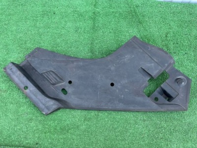 Audi q7 4m напрямна лампи правий 4m0805286a фото №1