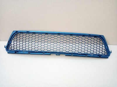 Dacia sandero i решётка средняя бампера фото №1