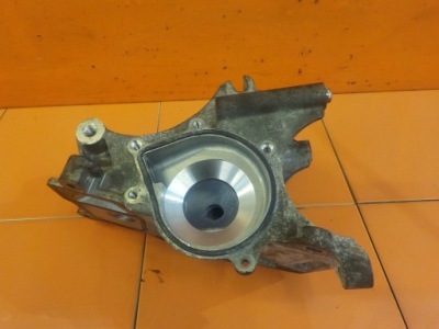 Mini cooper r56 clubman paceman 1.6 d 12r 111km кронштейн двигателя насос воды фото №1