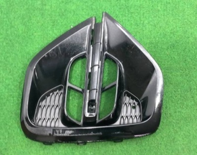 Решітка бампера права перед kia sportage iv lift фото №1