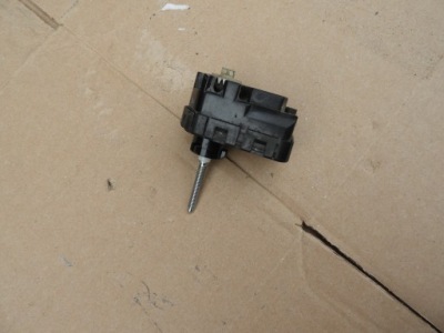 Моторчик лампы mitsubishi grandis 03-011r. = фото №1