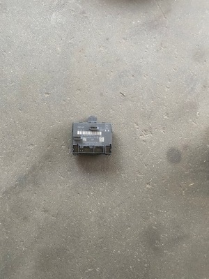 Audi a8 d5 модуль блок управления дверь 4m1959955j фото №1