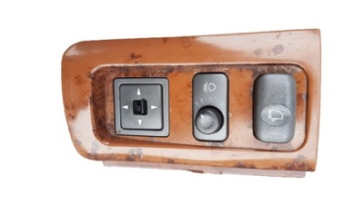 Carnival перемикач регулювання дзеркал світла фото №1