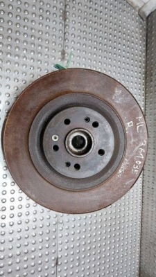 Поворотний кулак ступиця лівий задня a1633500608 mercedes ml w163 2.7 cdi фото №1