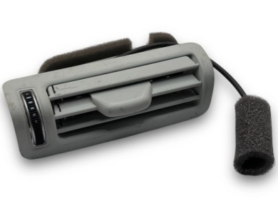 Audi решітка обдув стійка - 4n0819209a $j фото №1