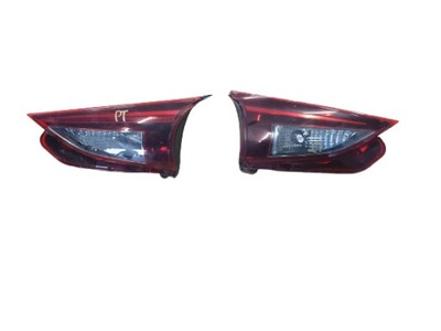 Mazda 3 bm лампа задня w кришка багажника права ліва фото №1