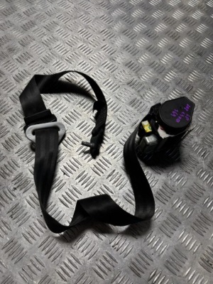 Pas безпеки лівий перед peugeot 208 12-15 фото №1