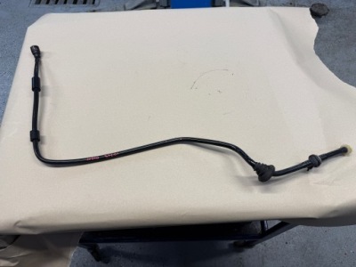 Mercedes w210 3.2cdi шланг трубка вакуумa a2104305329 фото №1