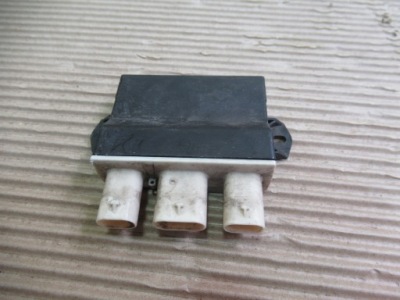 Mercedes w205 модуль відкривання кришки a2539059800 фото №1