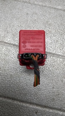 Резистор вентилятор vw golf iv 01r фото №1