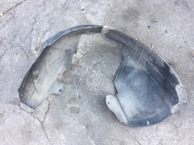 Audi a6 c6 подкрылок обшивка левая передние 04-11r фото №1