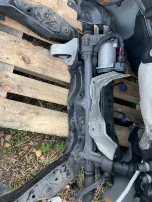 Volvo xc90 xc60 рейка рульова трансмісія p31451088 фото №1