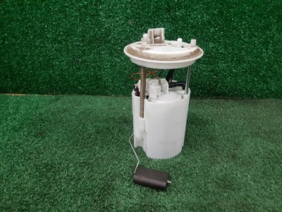 Помпа топлива + поплавок opel corsa d 1.2 16v 13327783 0580200084 фото №1