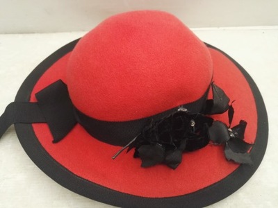 kapelusz filcowy czerwony damski EIN MAYSER 1833 MILZ HUT 56