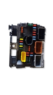 Коробка предохранителей bsm r09 модуль bsm peugeot 207 9664997880 фото №1