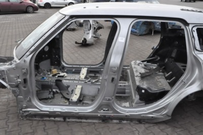 Mini countryman f60 ii 2017- блок двигателя порог левый czytaj описание фото №1