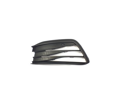 Решітка бампера заглушка vw golf viii ліва фото №1