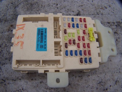 Hyundai ix35 коробка предохранителей 91950-2s741 фото №1