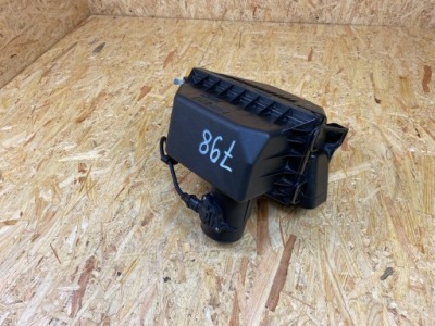 Корпус фільтра повітря lexus es toyota rav4 v 2.5h 17812-37040 фото №1