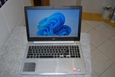 Laptop Dell Inspirion 5570 15,6 " Intel Core i7 0 GB