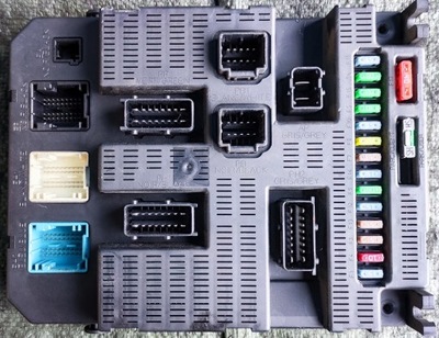 Citroen c3 1.4 hdi коробка модуль bsi фото №1