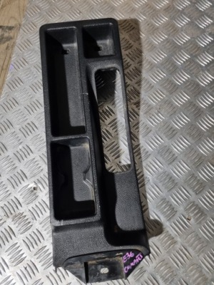 Bmw e36 compact тунель середній підсклянник 8146045 фото №1