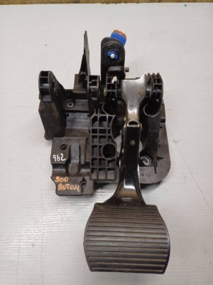 Fiat panda iii педаль тормоза автоматическая коробка передач фото №1