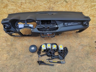 Приборная панель консоль alfa romeo stelvio оригинал фото №1