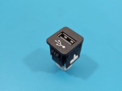 Роз'єм usb bmw ix3 g08 9229294 фото №1