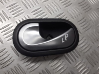 Ручка левая передняя внутренняя renault clio iii 310579 фото №1
