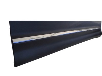 Mercedes glb 247 x247 молдинг na двері передні праве amg фото №1