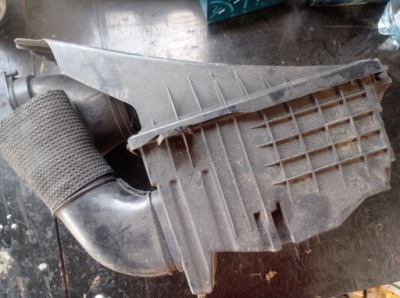 Jaguar xf 2.7 корпус фильтра воздуха фото №1