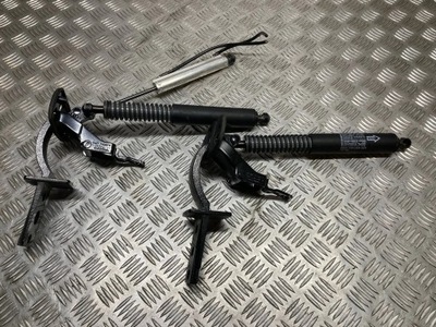 Петля кришки багажника лівий правий комплект volvo v70 фото №1