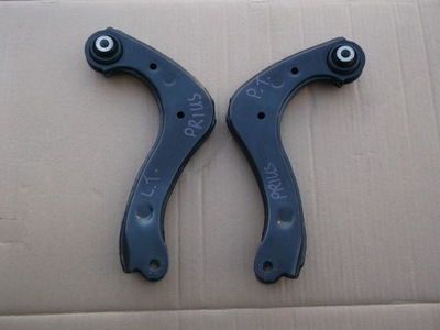 Toyota prius iv 15- важіль задня лівий фото №1