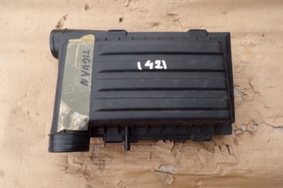 Корпус фильтра воздуха 04e129611ac vw audi skoda фото №1