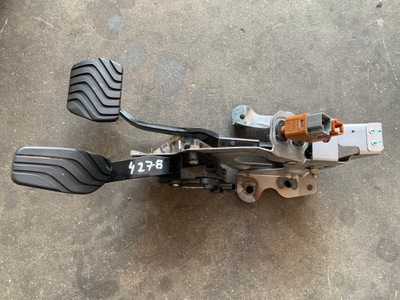 Renault koleos ii педали автоматическая коробка передач комплект 18002 df30b фото №1