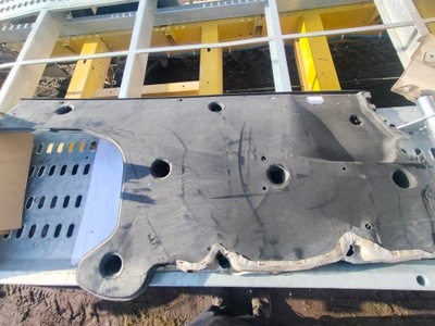 Vw atlas плита підвіска права 3qf825202c фото №1