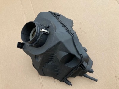 Корпус фільтр повітря audi a6 c6 3.2 4f0133835ar фото №1