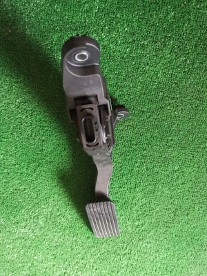 Педаль газу hyundai kona 32700-xxxxx фото №1