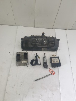 Блок управления набор запуск agila a 1,2 z12xep 55352623 фото №1