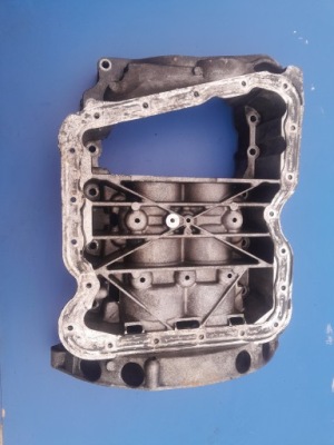 Піддон оливи картер renault nissan 2.0 dci 8200600642 фото №1